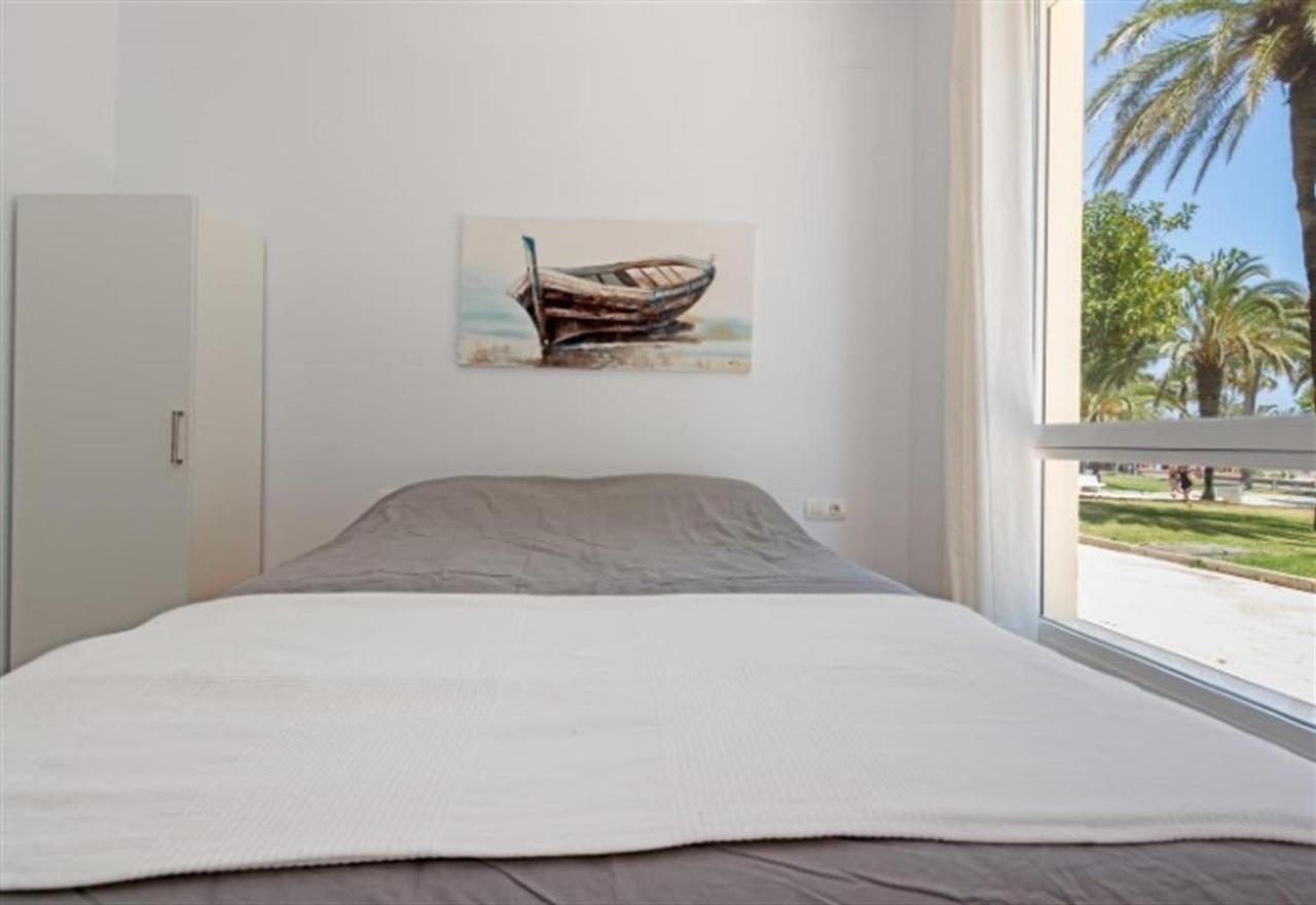 Beach Apartment Montemarcarihuela Torremolinos Ngoại thất bức ảnh